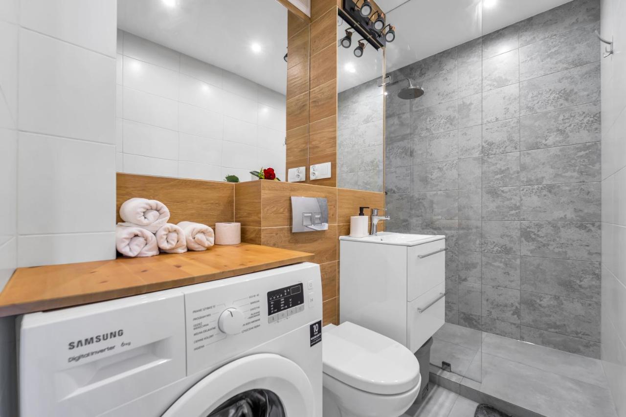 Chmielna Downtown Apartments - City Center, Aircon - By Rentujemy Warsaw Ngoại thất bức ảnh
