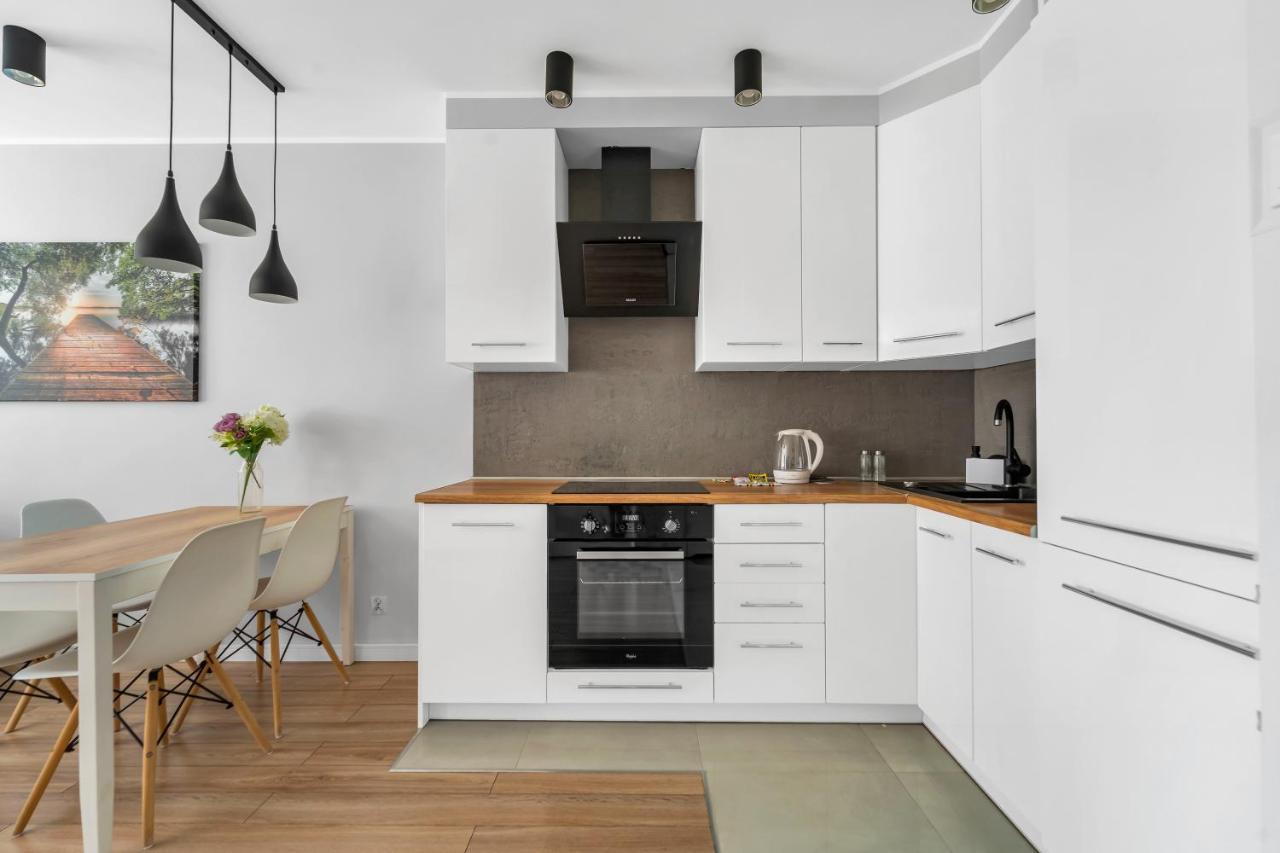 Chmielna Downtown Apartments - City Center, Aircon - By Rentujemy Warsaw Ngoại thất bức ảnh
